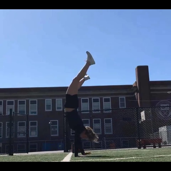 Meet Me - Picture 3 of 4